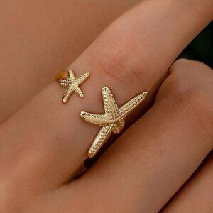 Gold Starfish Adjustable Ring
